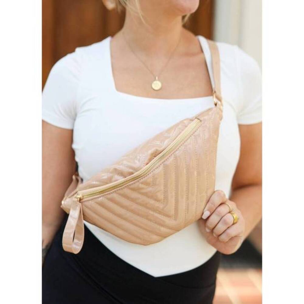 Quilted Sling Belt Bag Fanny Pack Caroline Hill Charlotte Quilted Sling Bag NWT